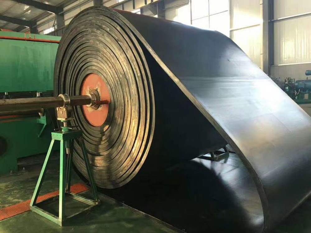 一般的棉帆布輸送帶與尼龍輸送帶有什么不同？